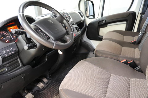 Peugeot Boxer 141 PK PERSONENBUS 9 PERSOONS