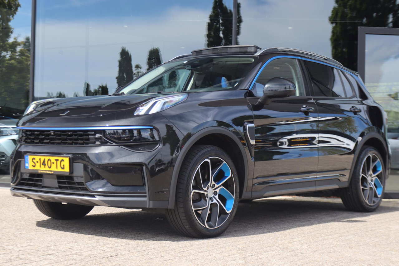 Lynk & Co 01