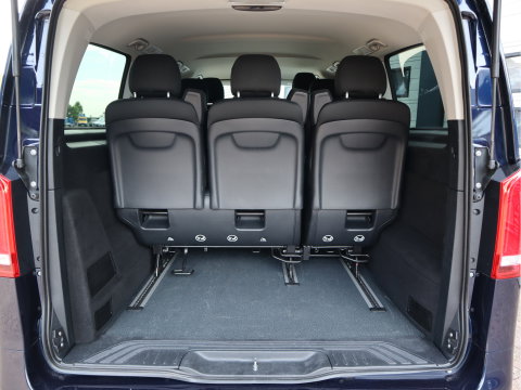 Mercedes-Benz EVITO TOURER 90 kWh Pro - 8 Persoons Kombi - incl.Taxi pakket - L2 Lang