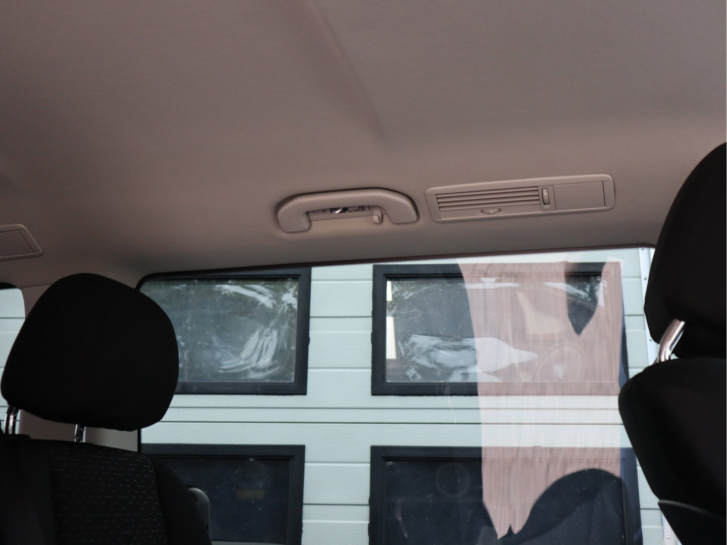 Mercedes-Benz EVITO TOURER 90 kWh Pro - 8 Persoons Kombi - incl.Taxi pakket - L2 Lang
