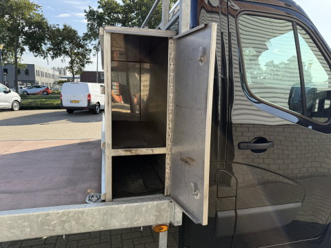Renault Master T35 2.3 dCi 165pk L3 Energy EURO VI / vaste prijs rijklaar € 21.950 ex / lease vanaf € 358 / airco / cruise / navi / zwart metallic / pickup / plateau 375cm L x 210 cm B / euro 6
