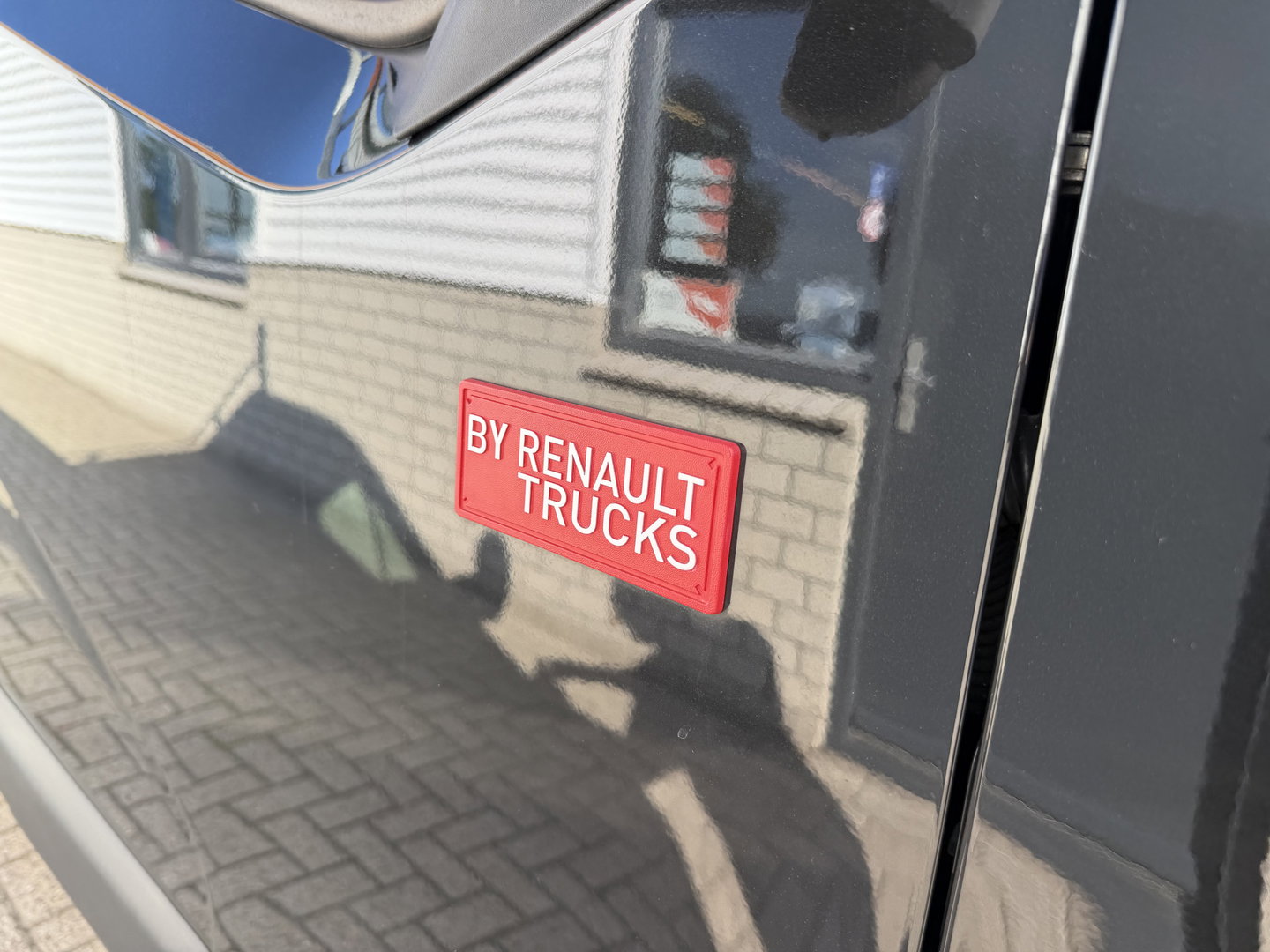 Renault Master T35 2.3 dCi 165pk L3 Energy EURO VI / vaste prijs rijklaar € 21.950 ex / lease vanaf € 358 / airco / cruise / navi / zwart metallic / pickup / plateau 375cm L x 210 cm B / euro 6
