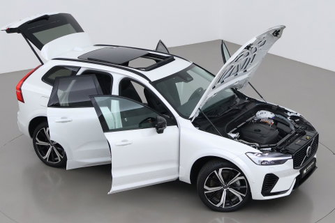 Volvo XC60 T8 Ultra Dark | Luchtvering | Bowers&Wilkins | Panoramadak | Massage | 360° Camera | Head-Up | ACC
