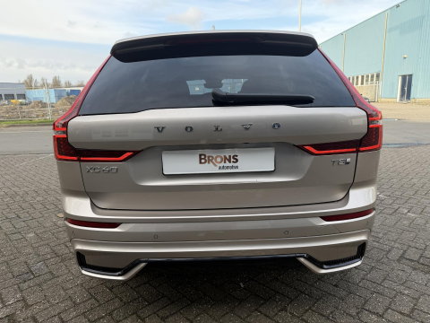 Volvo XC60 2.0 T8 Plug-in hybrid AWD Plus Dark Facelift model l Trekhaak l 360 l 455PK