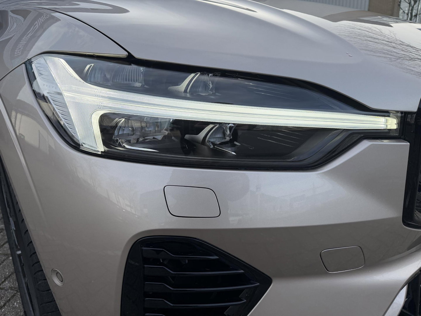 Volvo XC60 2.0 T8 Plug-in hybrid AWD Plus Dark Facelift model l Trekhaak l 360 l 455PK