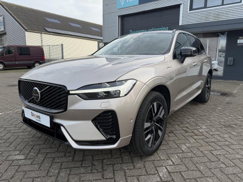 Volvo XC60 2.0 T8 Plug-in hybrid AWD Plus Dark Facelift model l Trekhaak l 360 l 455PK