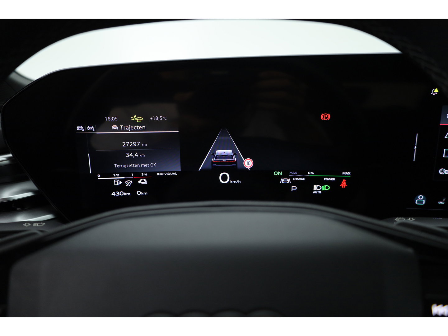 Audi A5 Avant 2.0 e-hybrid quattro Black Line S edition | Rijklaar! | S-Line ''Diamond'' Stoelen | Pano | Adapt. Cruise | Pass Display | 360cam | Matrix LED |