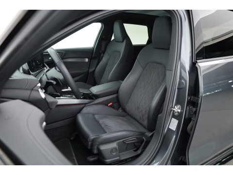 Audi A5 Avant 2.0 e-hybrid quattro Black Line S edition | Rijklaar! | S-Line ''Diamond'' Stoelen | Pano | Adapt. Cruise | Pass Display | 360cam | Matrix LED |
