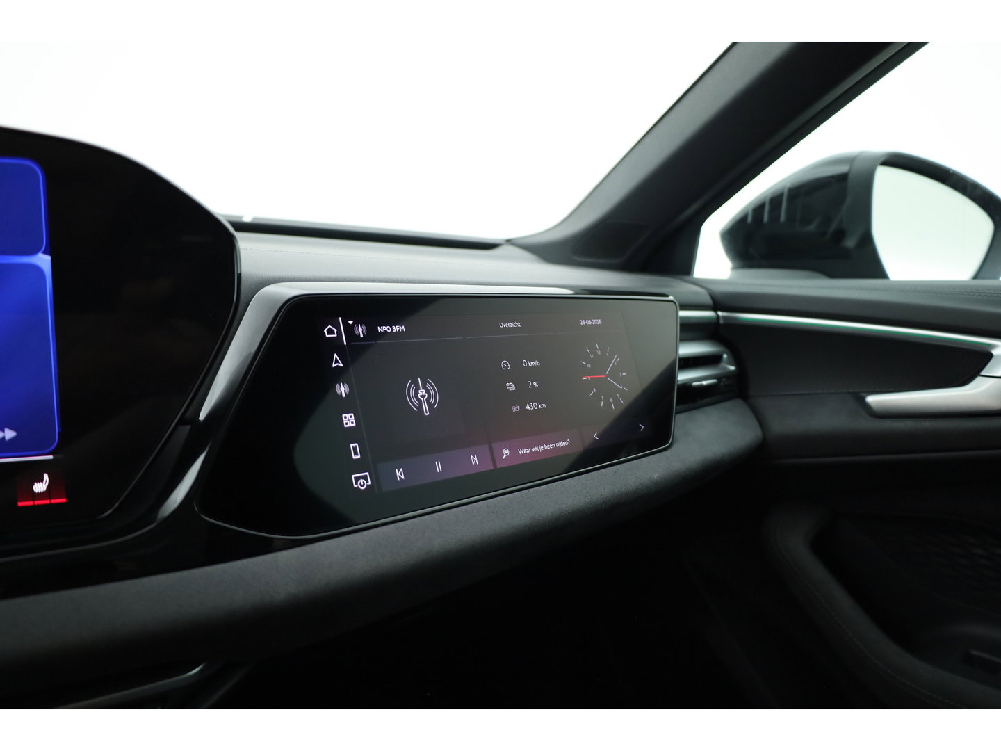 Audi A5 Avant 2.0 e-hybrid quattro Black Line S edition | Rijklaar! | S-Line ''Diamond'' Stoelen | Pano | Adapt. Cruise | Pass Display | 360cam | Matrix LED |