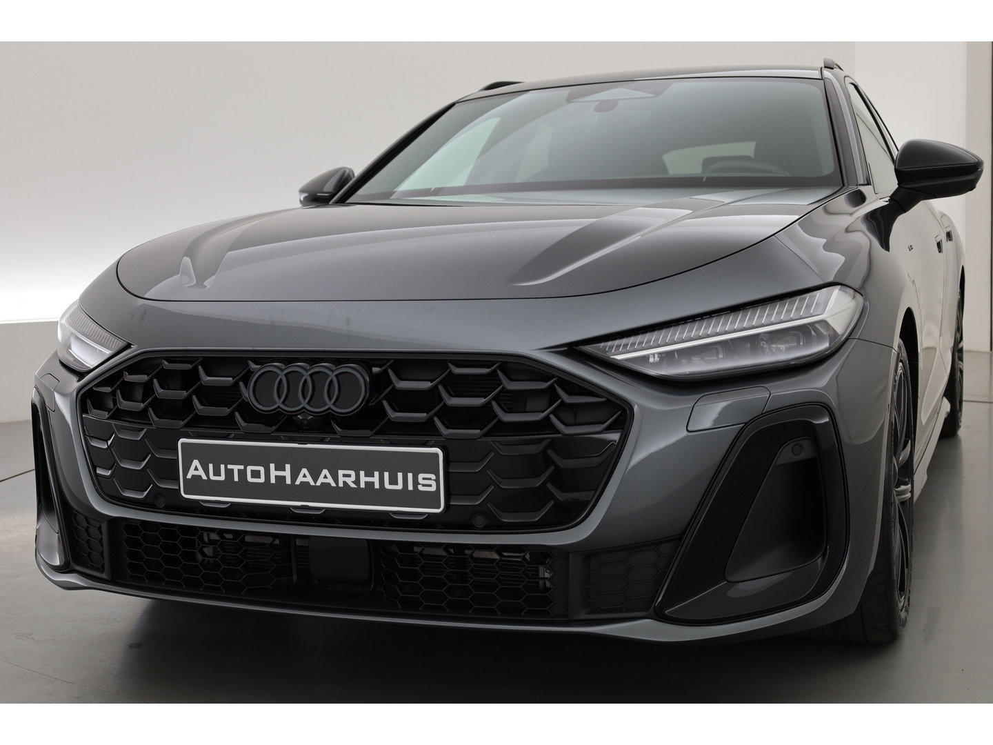 Audi A5 Avant 2.0 e-hybrid quattro Black Line S edition | Rijklaar! | S-Line ''Diamond'' Stoelen | Pano | Adapt. Cruise | Pass Display | 360cam | Matrix LED |