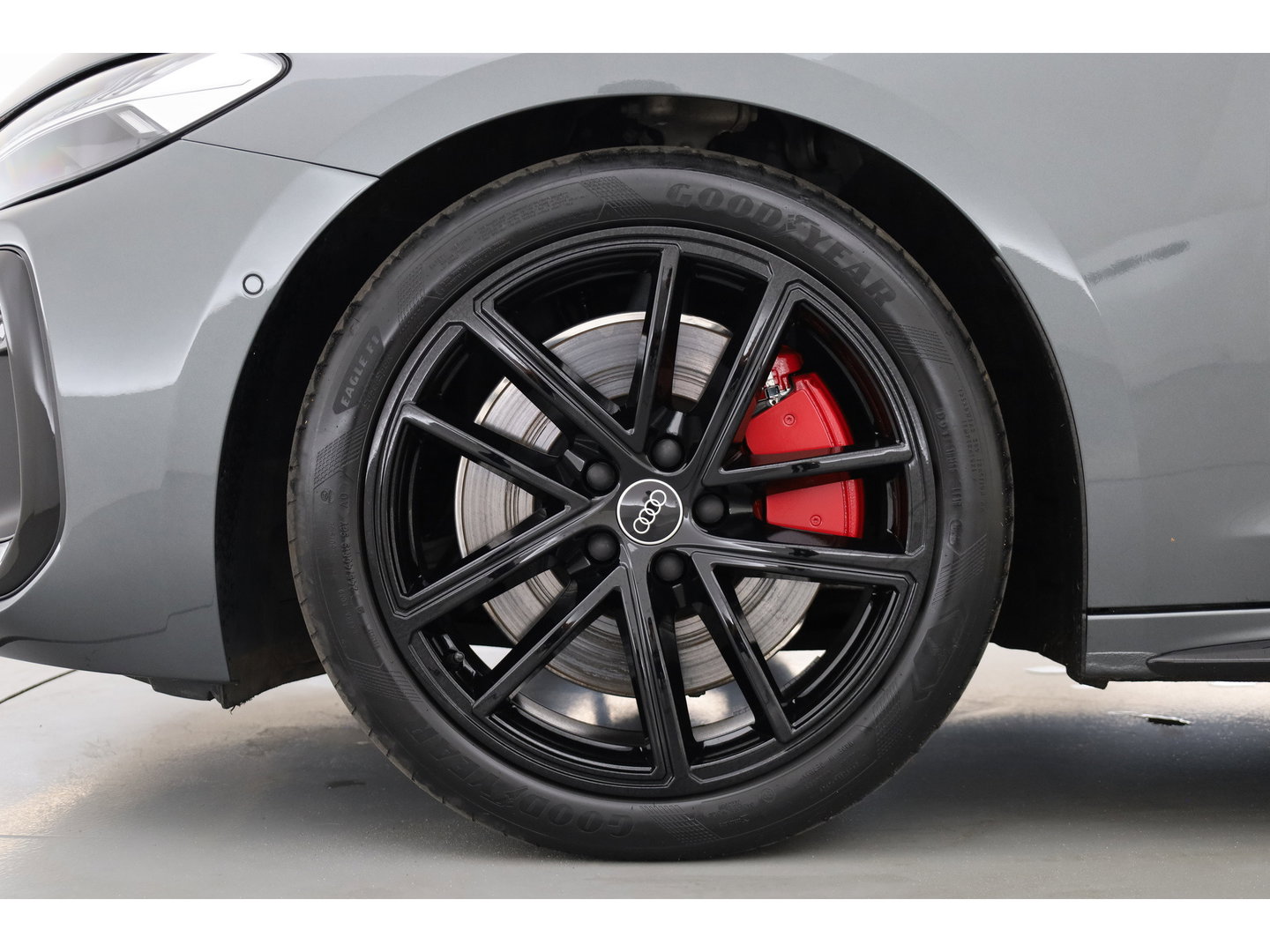 Audi A5 Avant 2.0 e-hybrid quattro Black Line S edition | Rijklaar! | S-Line ''Diamond'' Stoelen | Pano | Adapt. Cruise | Pass Display | 360cam | Matrix LED |