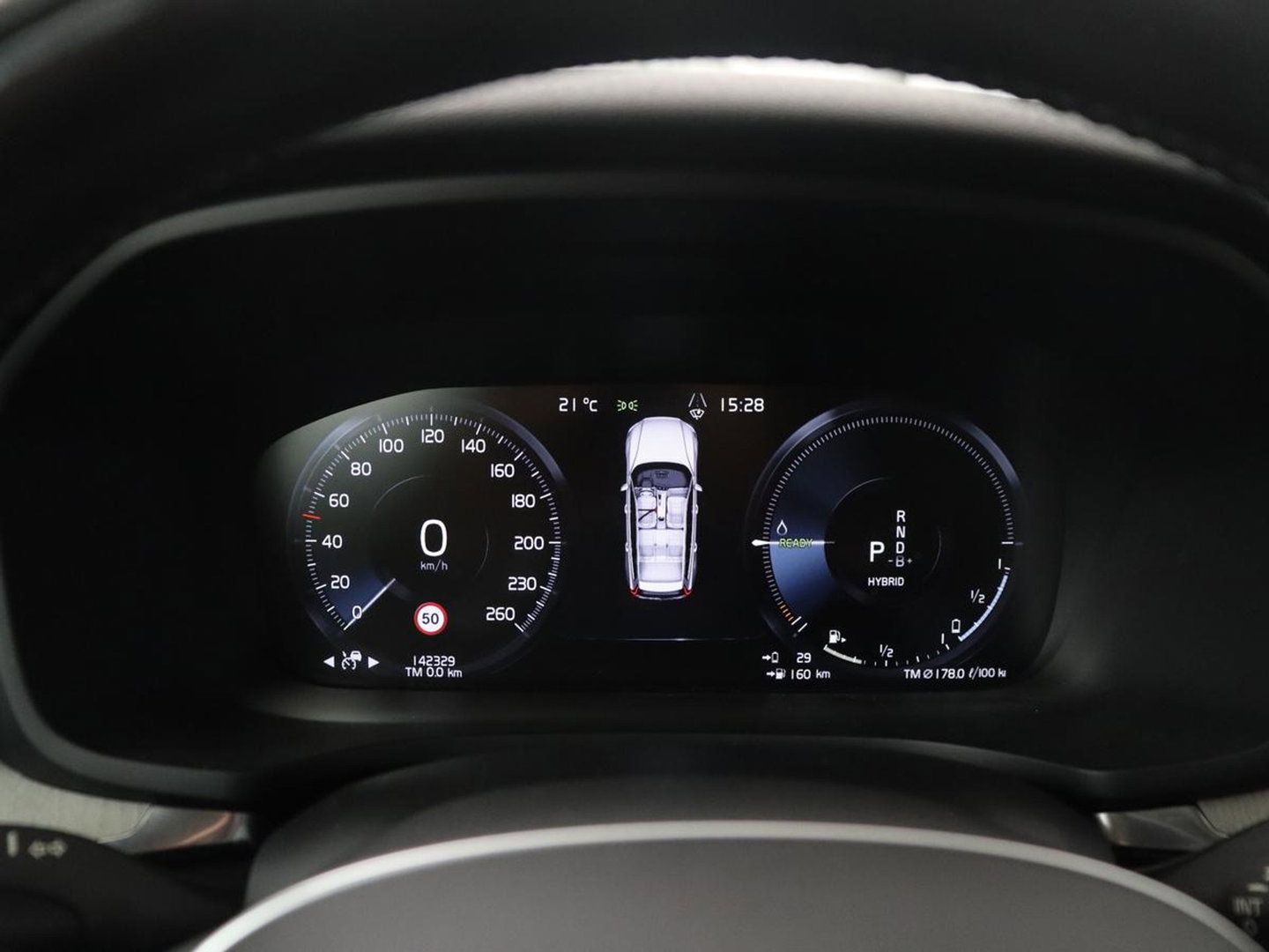 Volvo V60 2.0 T8 Recharge AWD Inscription | SOH 82% | Trekhaak | 360 camera | Leder | Stuur/stoelverwarming | Memory | Adaptive cruise | Full LED |