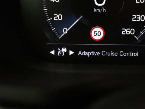 Volvo V60 2.0 T8 Recharge AWD Inscription | SOH 82% | Trekhaak | 360 camera | Leder | Stuur/stoelverwarming | Memory | Adaptive cruise | Full LED |