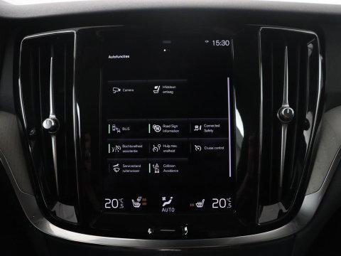 Volvo V60 2.0 T8 Recharge AWD Inscription | SOH 82% | Trekhaak | 360 camera | Leder | Stuur/stoelverwarming | Memory | Adaptive cruise | Full LED |