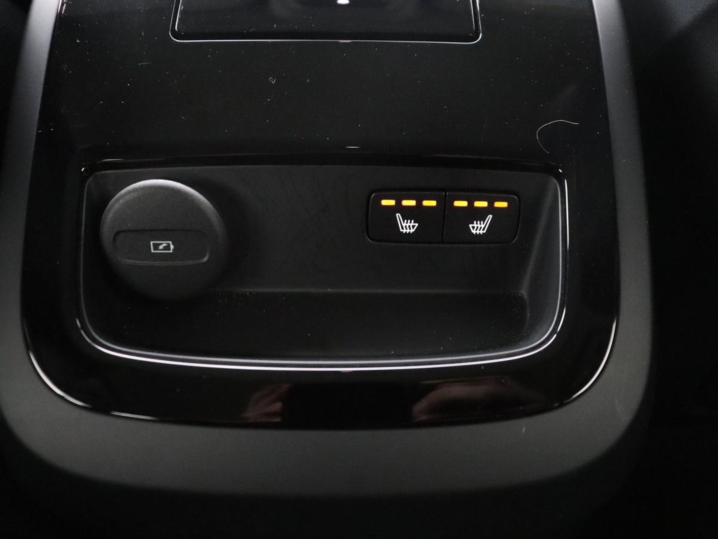 Volvo V60 2.0 T8 Recharge AWD Inscription | SOH 82% | Trekhaak | 360 camera | Leder | Stuur/stoelverwarming | Memory | Adaptive cruise | Full LED |