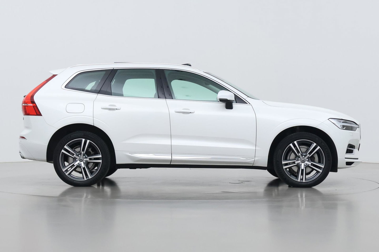 Volvo XC60 T6 Inscription | Harman/Kardon | Panoramadak | Pilot Assist | BLIS | Standkachel | Stoel+Stuurverwarming | ACC