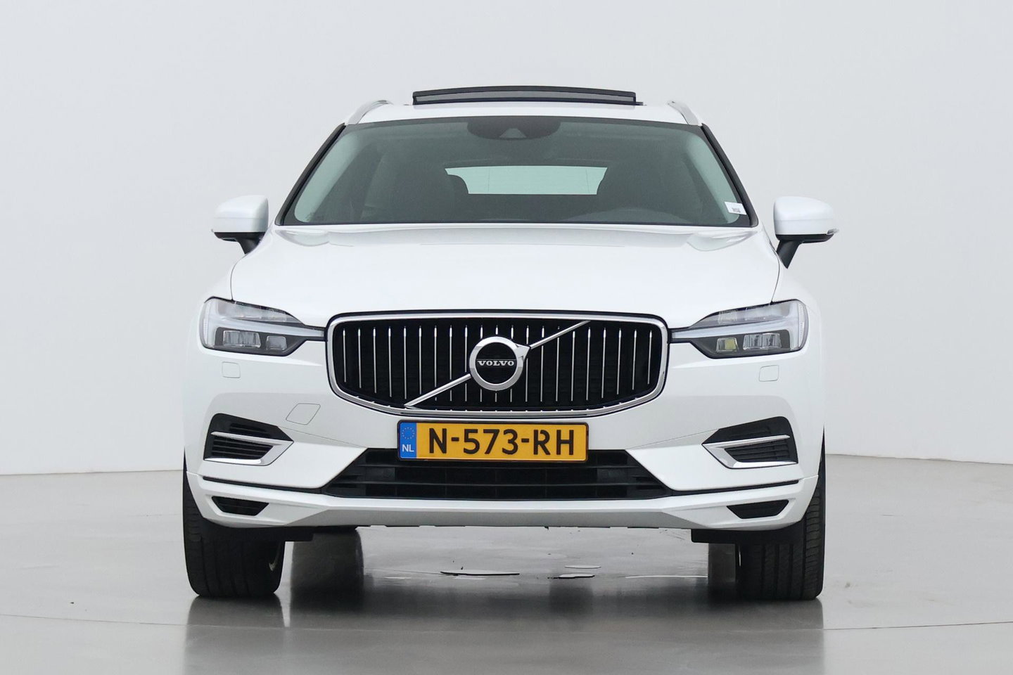 Volvo XC60 T6 Inscription | Harman/Kardon | Panoramadak | Pilot Assist | BLIS | Standkachel | Stoel+Stuurverwarming | ACC