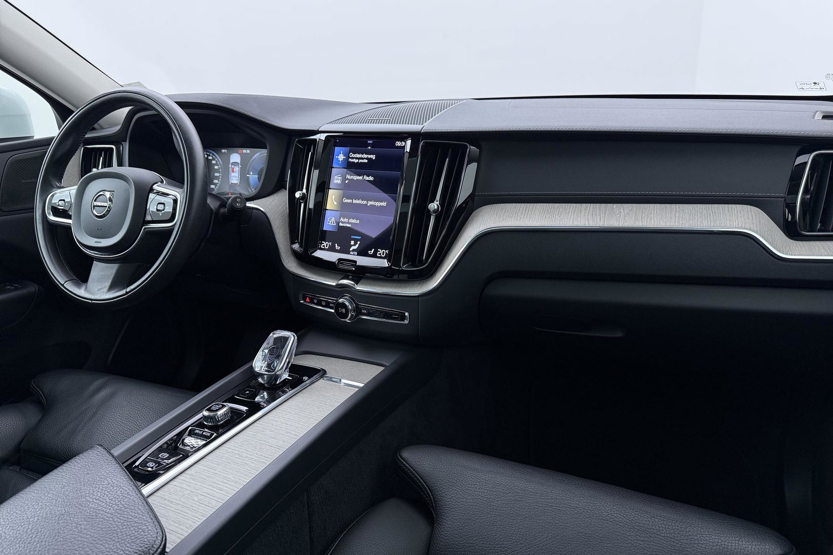 Volvo XC60 T6 Inscription | Harman/Kardon | Panoramadak | Pilot Assist | BLIS | Standkachel | Stoel+Stuurverwarming | ACC