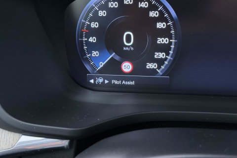 Volvo XC60 T6 Inscription | Harman/Kardon | Panoramadak | Pilot Assist | BLIS | Standkachel | Stoel+Stuurverwarming | ACC