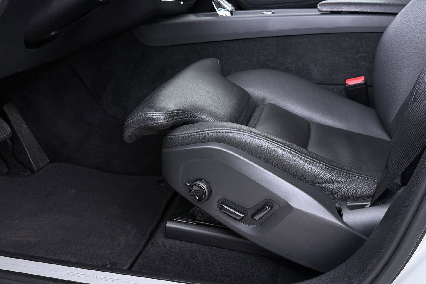 Volvo XC60 T6 Inscription | Harman/Kardon | Panoramadak | Pilot Assist | BLIS | Standkachel | Stoel+Stuurverwarming | ACC