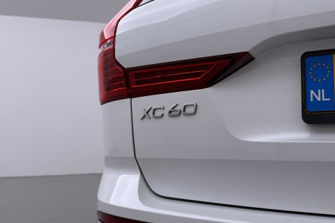 Volvo XC60 T6 Inscription | Harman/Kardon | Panoramadak | Pilot Assist | BLIS | Standkachel | Stoel+Stuurverwarming | ACC