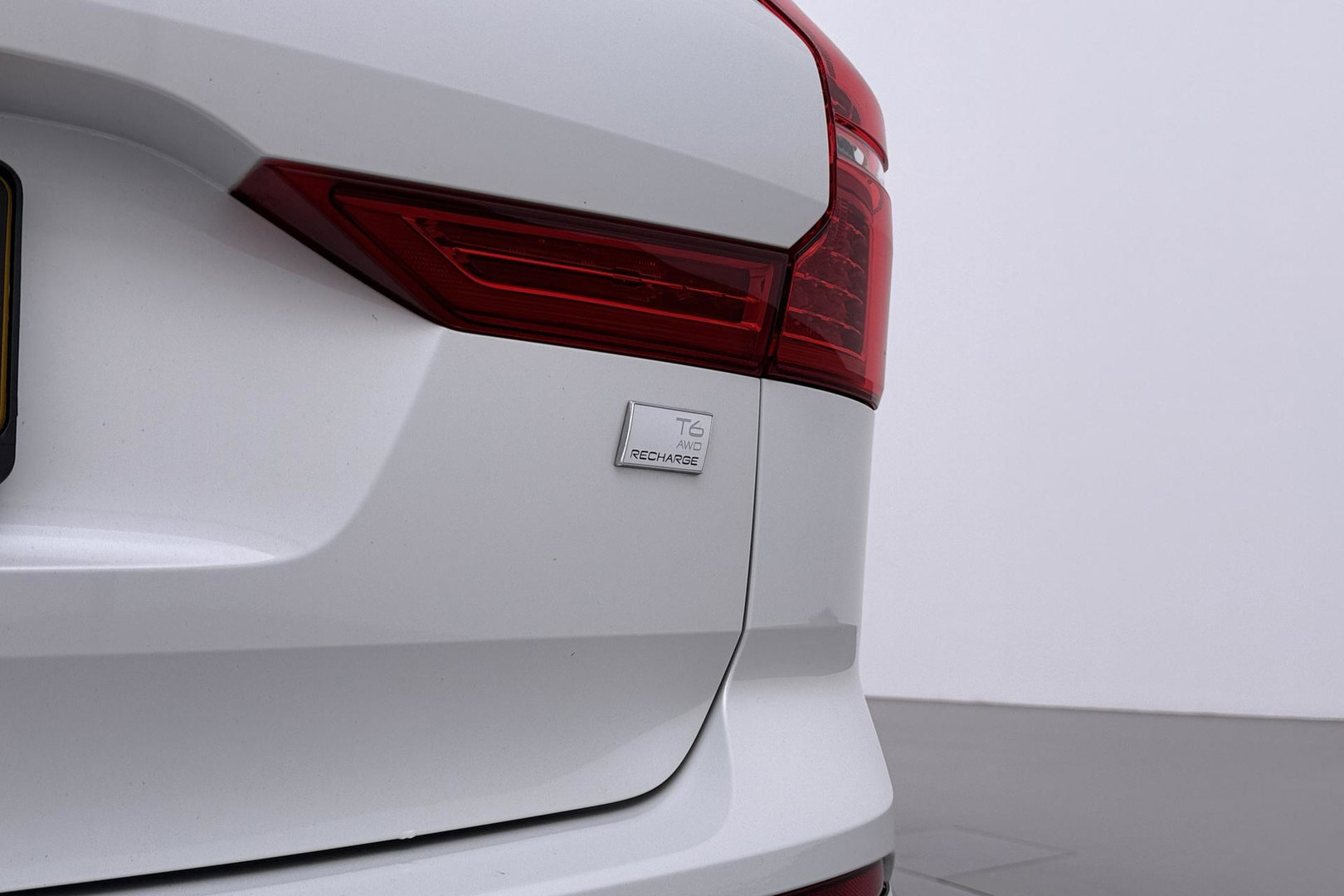Volvo XC60 T6 Inscription | Harman/Kardon | Panoramadak | Pilot Assist | BLIS | Standkachel | Stoel+Stuurverwarming | ACC
