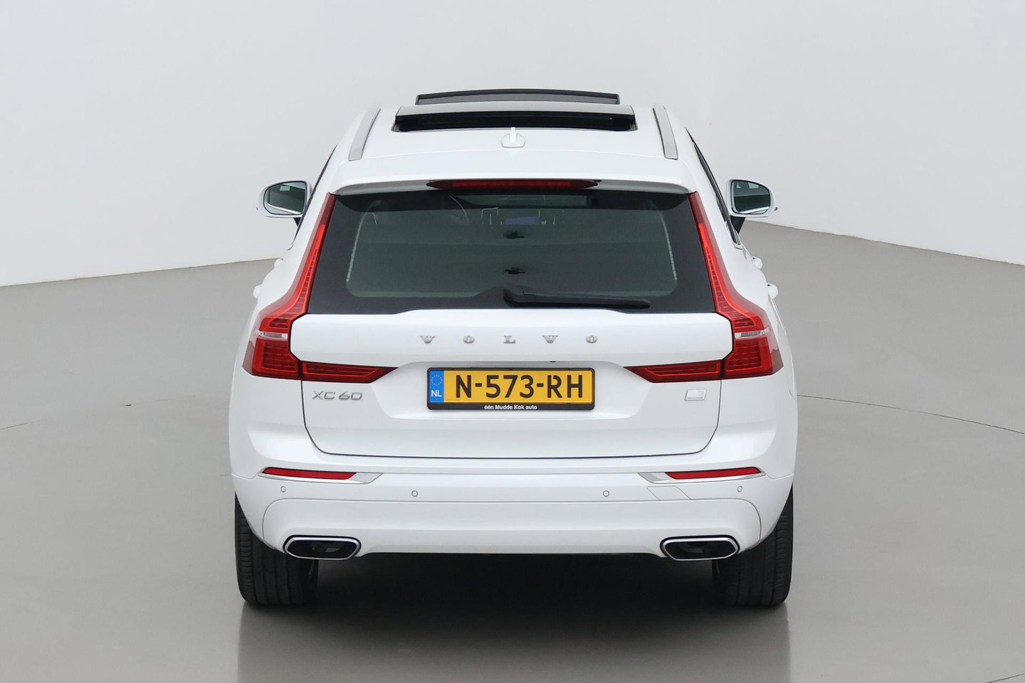 Volvo XC60 T6 Inscription | Harman/Kardon | Panoramadak | Pilot Assist | BLIS | Standkachel | Stoel+Stuurverwarming | ACC