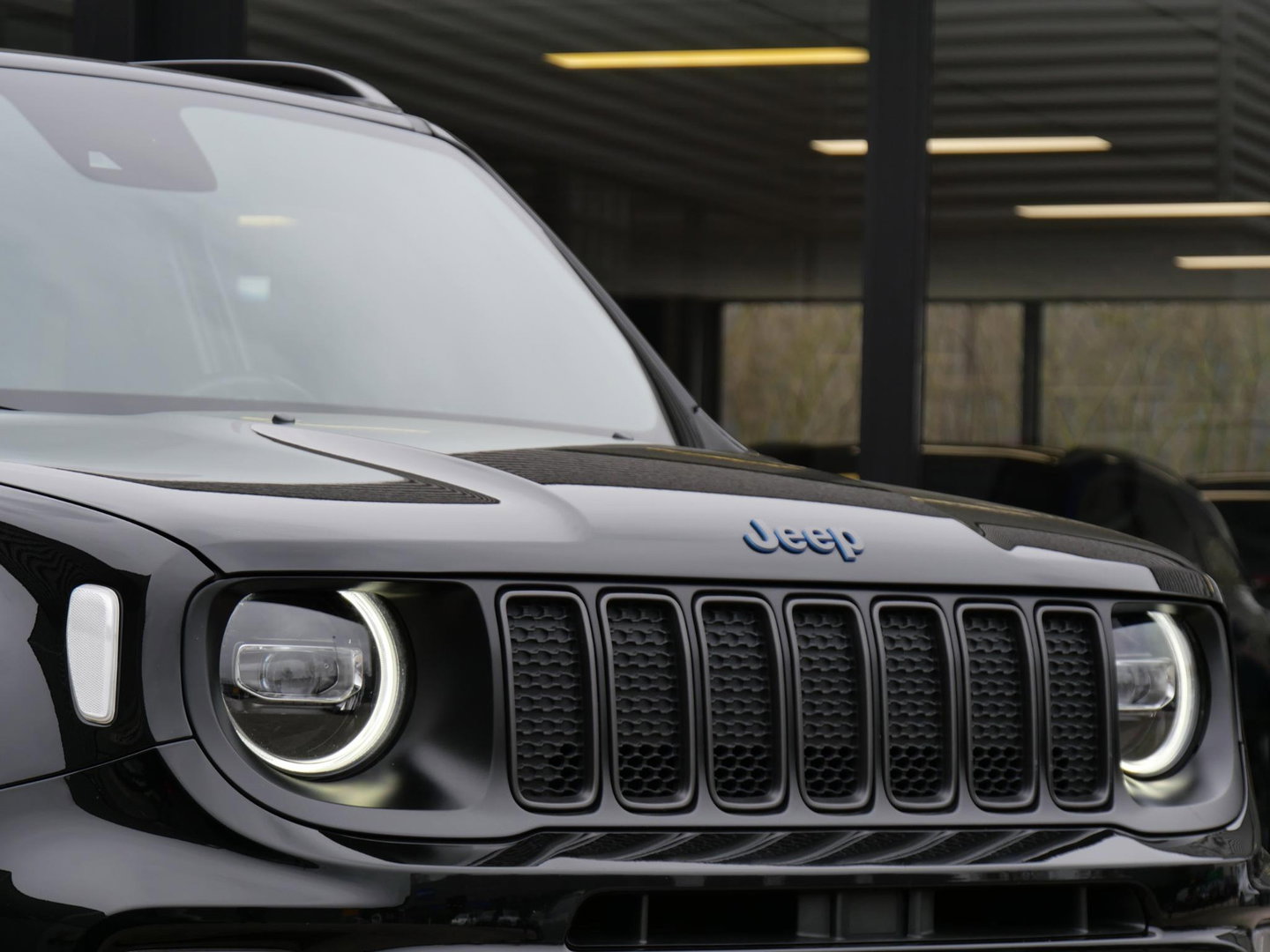 Jeep Renegade 4xe 240 PLUG-IN/ 19INCH/ LEER/ KENWOOD PREMIUM AUDIO/ KEYLESS