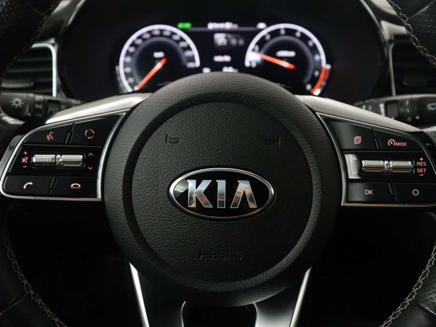 Kia ProCeed 1.4 T-GDI GT-Line | Leder/alcantara | Stuur/stoel verwarming | Climate control | Camera | Virtual Dash. | Carplay | Full LED | Park assist |
