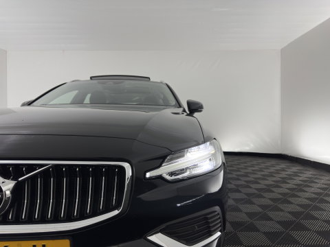 Volvo V60 2.0 T6 Recharge AWD Inscription (Plug-in) (INCL-BTW) Aut. *PANO | LEATHER | FULL-LED | MEMORY-PACK | KEYLESS | DIGI-COCKPIT | NAVI-FULLMAP | HEATED-SPORTSEATS | ECC | CRUISE | DAB | TOWBAR | 19''ALU*