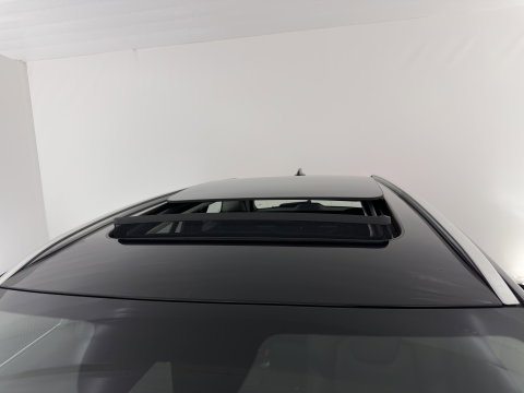 Volvo V60 2.0 T6 Recharge AWD Inscription (Plug-in) (INCL-BTW) Aut. *PANO | LEATHER | FULL-LED | MEMORY-PACK | KEYLESS | DIGI-COCKPIT | NAVI-FULLMAP | HEATED-SPORTSEATS | ECC | CRUISE | DAB | TOWBAR | 19''ALU*