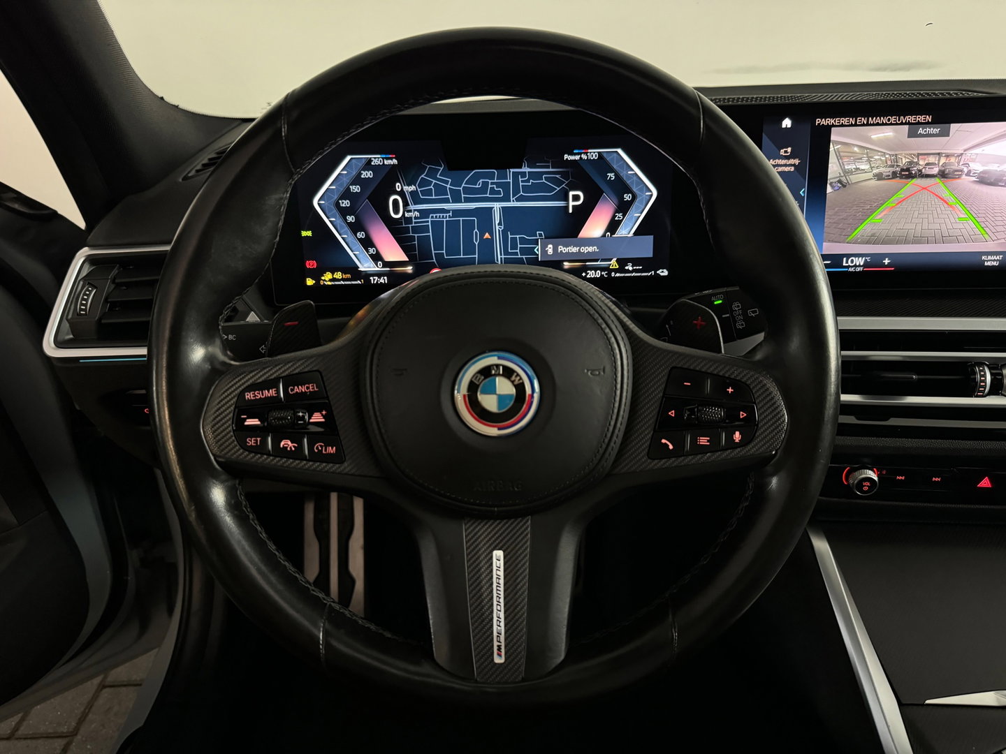 BMW 3 Serie Touring 330e Touring Pano|Drive Assist|Blindspot|H/K|Trekhaak