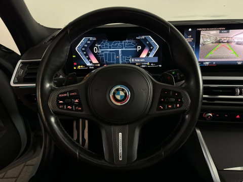 BMW 3 Serie Touring 330e Touring Pano|Drive Assist|Blindspot|H/K|Trekhaak