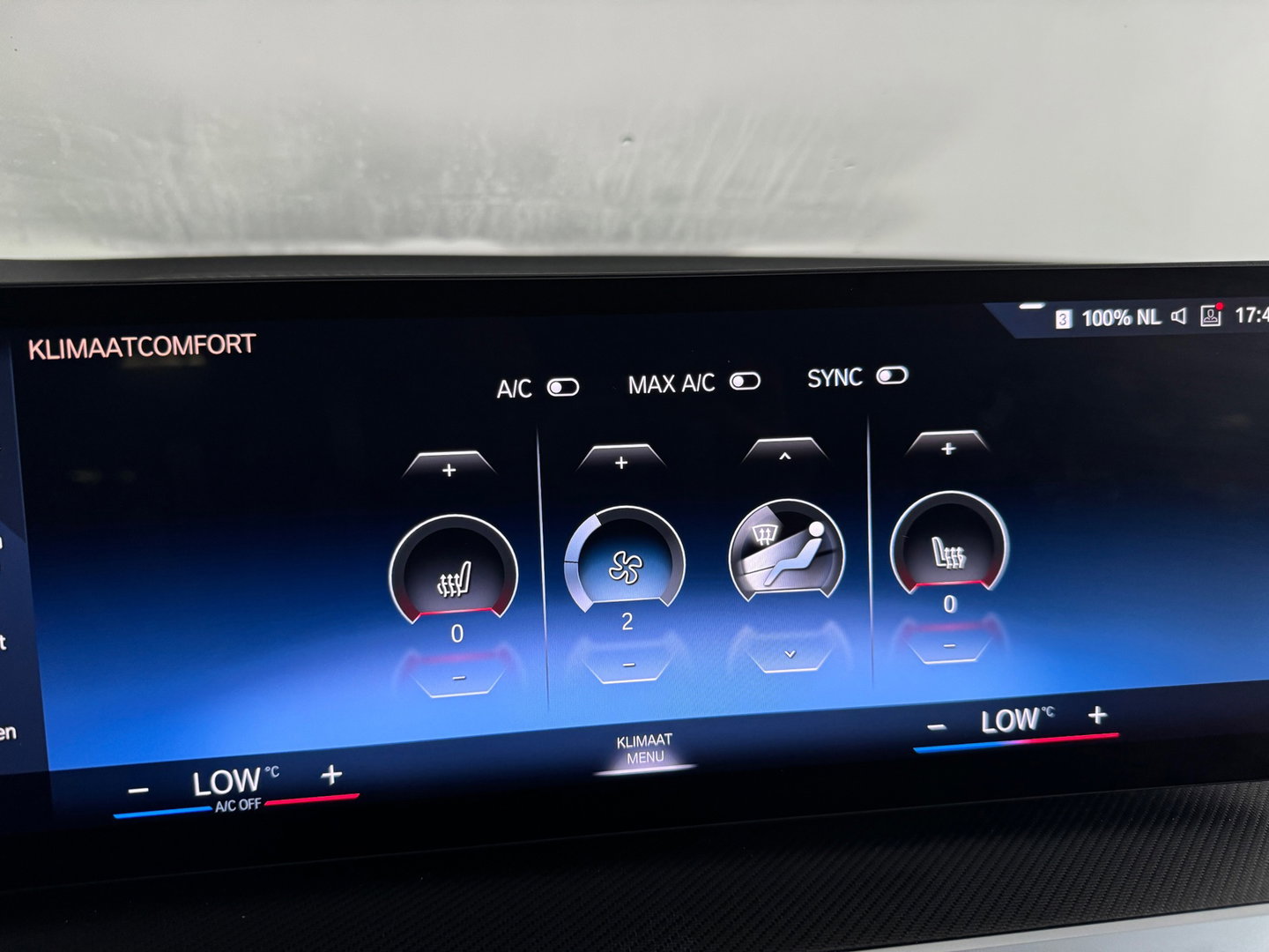 BMW 3 Serie Touring 330e Touring Pano|Drive Assist|Blindspot|H/K|Trekhaak