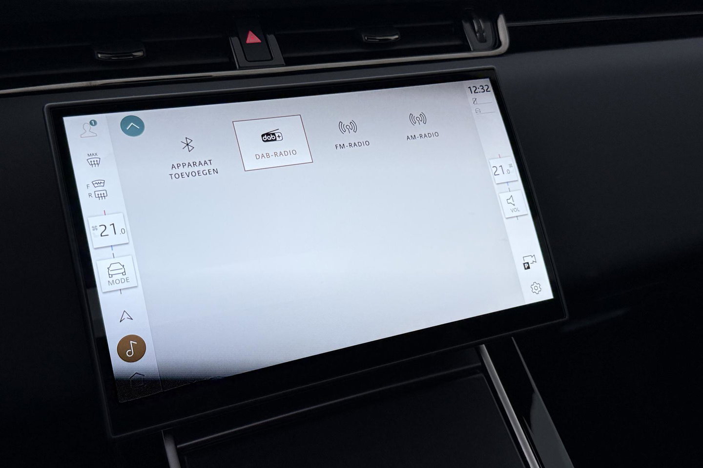 Land Rover Range Rover Evoque 1.5 P270e SE Dynamic Edition | Panoramadak | 360° Camera | Memory | Stoel+Stuurverwarming | 20 Inch | ACC