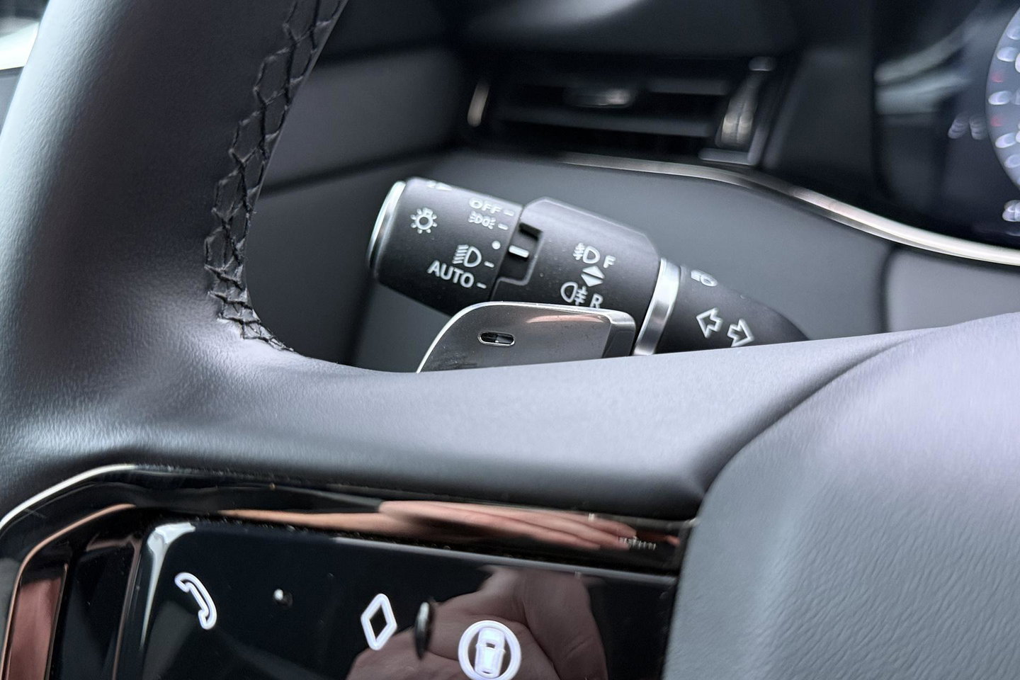 Land Rover Range Rover Evoque 1.5 P270e SE Dynamic Edition | Panoramadak | 360° Camera | Memory | Stoel+Stuurverwarming | 20 Inch | ACC