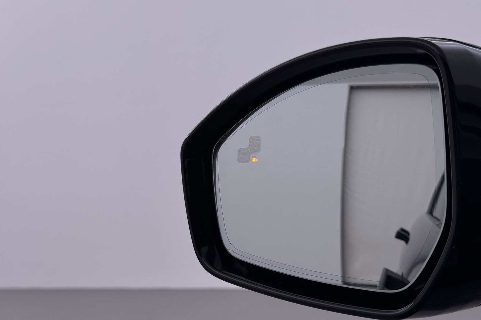 Land Rover Range Rover Evoque 1.5 P270e SE Dynamic Edition | Panoramadak | 360° Camera | Memory | Stoel+Stuurverwarming | 20 Inch | ACC