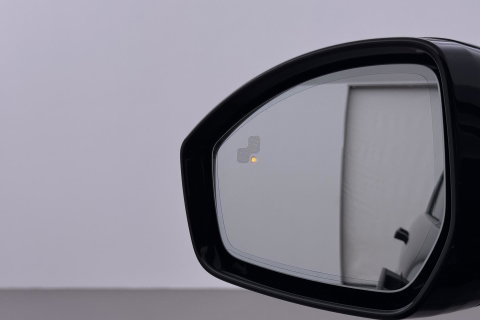 Land Rover Range Rover Evoque 1.5 P270e SE Dynamic Edition | Panoramadak | 360° Camera | Memory | Stoel+Stuurverwarming | 20 Inch | ACC