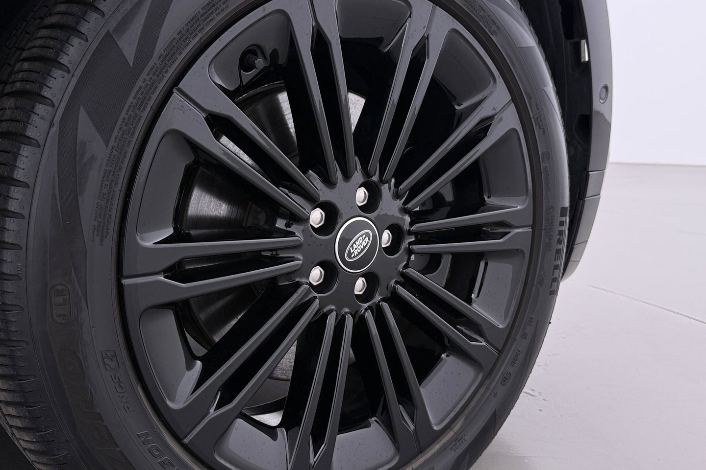 Land Rover Range Rover Evoque 1.5 P270e SE Dynamic Edition | Panoramadak | 360° Camera | Memory | Stoel+Stuurverwarming | 20 Inch | ACC