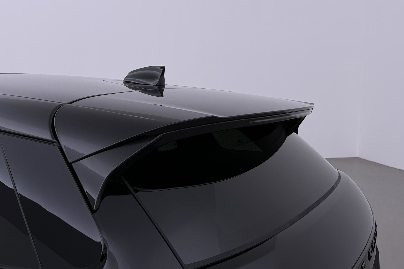 Land Rover Range Rover Evoque 1.5 P270e SE Dynamic Edition | Panoramadak | 360° Camera | Memory | Stoel+Stuurverwarming | 20 Inch | ACC