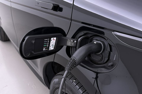 Land Rover Range Rover Evoque 1.5 P270e SE Dynamic Edition | Panoramadak | 360° Camera | Memory | Stoel+Stuurverwarming | 20 Inch | ACC