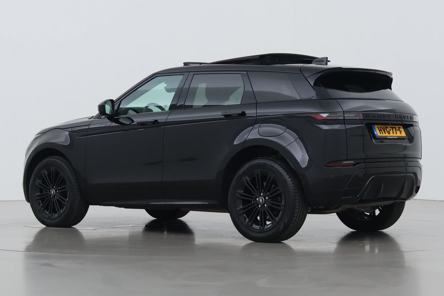 Land Rover Range Rover Evoque 1.5 P270e SE Dynamic Edition | Panoramadak | 360° Camera | Memory | Stoel+Stuurverwarming | 20 Inch | ACC