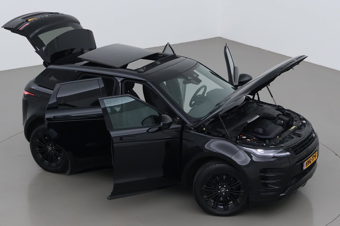 Land Rover Range Rover Evoque 1.5 P270e SE Dynamic Edition | Panoramadak | 360° Camera | Memory | Stoel+Stuurverwarming | 20 Inch | ACC