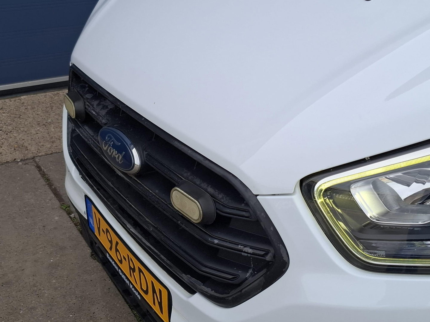 Ford Transit Custom 340 2.0 TDCI L1H1 Trend AIRCO / CRUISE CONTROLE / TREKHAAK / EURO 6 / 3 ZITS