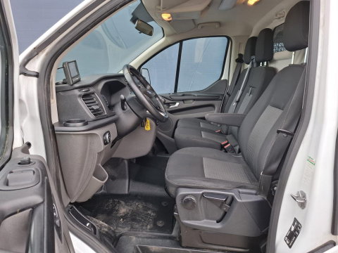 Ford Transit Custom 340 2.0 TDCI L1H1 Trend AIRCO / CRUISE CONTROLE / TREKHAAK / EURO 6 / 3 ZITS