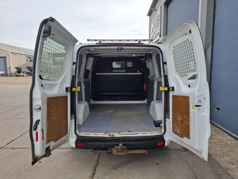 Ford Transit Custom 340 2.0 TDCI L1H1 Trend AIRCO / CRUISE CONTROLE / TREKHAAK / EURO 6 / 3 ZITS