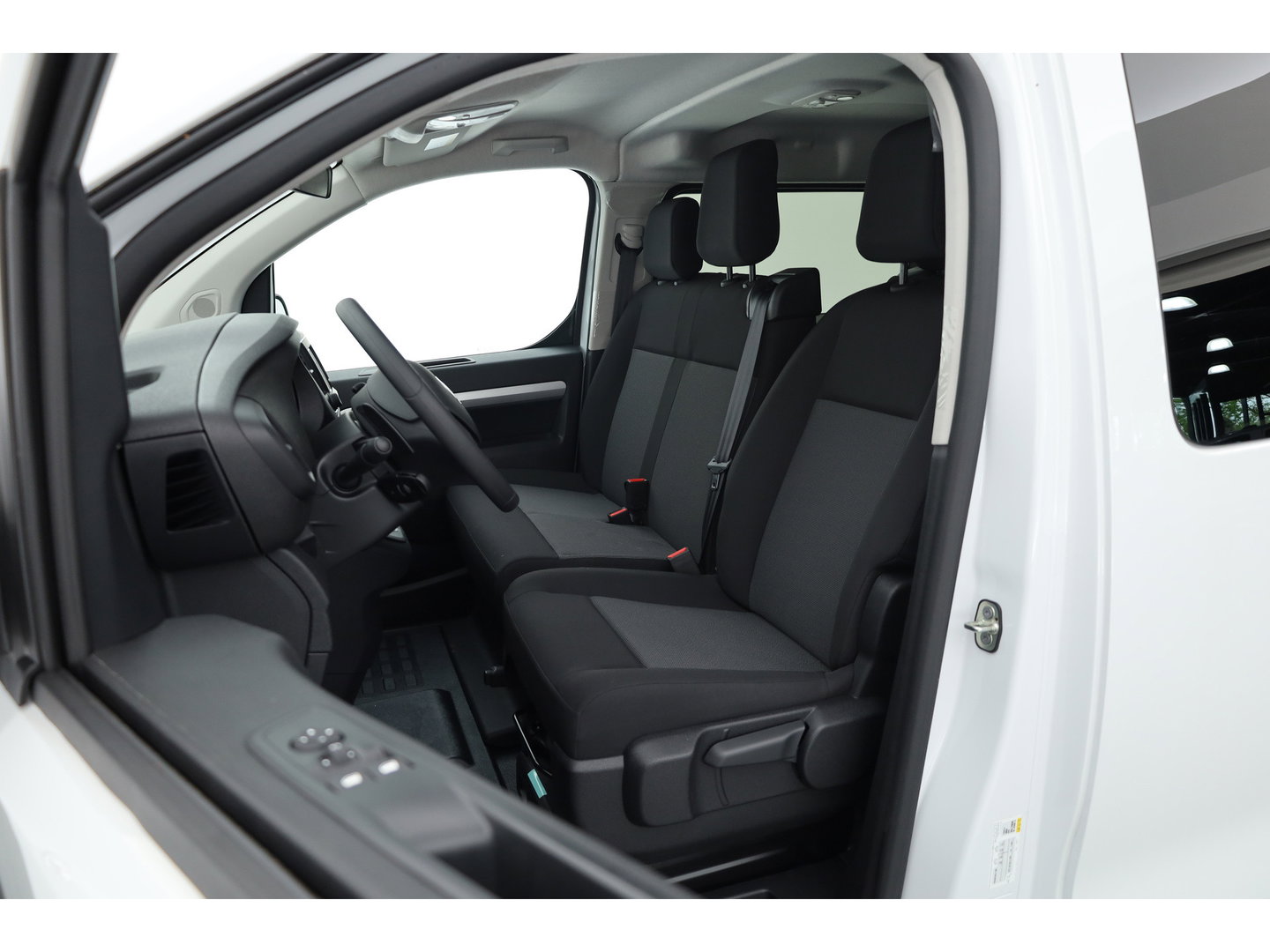 Fiat Scudo 2.0 MJ-180pk Automaat | L3H1 | Dubb. Cab. | Rijklaar! | 6 pers | Cruise | Airco | Apple Carplay