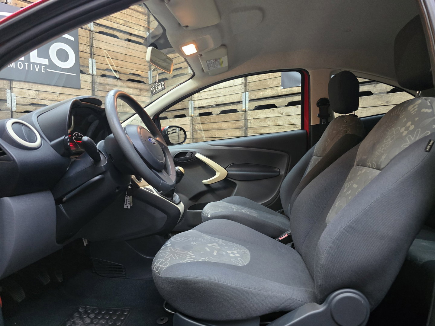 Ford Ka 1.2 Style start/stop Airconditioning CPV Riem vervangen 88dkm