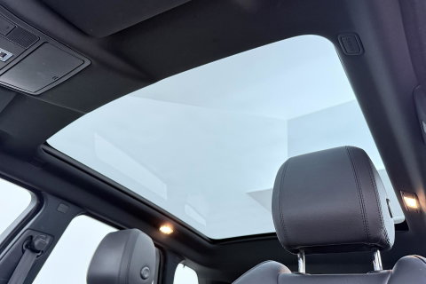Land Rover Range Rover Evoque 2.0 TD4 Urban Series SE | Panoramadak | Camera | Xenon | Navigatie | Stoelverwarming | Leder | 18 inch