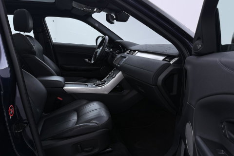 Land Rover Range Rover Evoque 2.0 TD4 Urban Series SE | Panoramadak | Camera | Xenon | Navigatie | Stoelverwarming | Leder | 18 inch